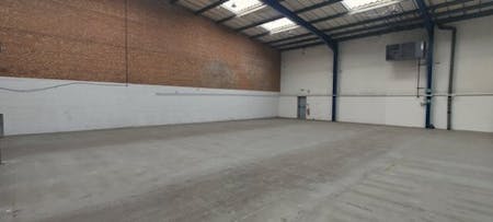 Unit 13 Gateway Trading Estate, Hythe Road, White City, Industrial/Logistics / Office To Let - Picture3.jpg