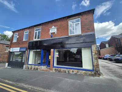 95 Church Lane, Stockport, Retail To Let - 20260720_125825.jpg