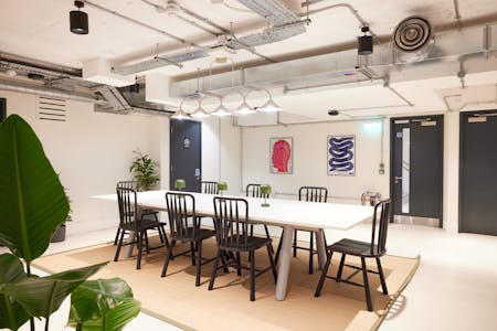 Crawford Corner, 91-93 Baker Street, London, Office To Let - Lower Ground Amenity Space