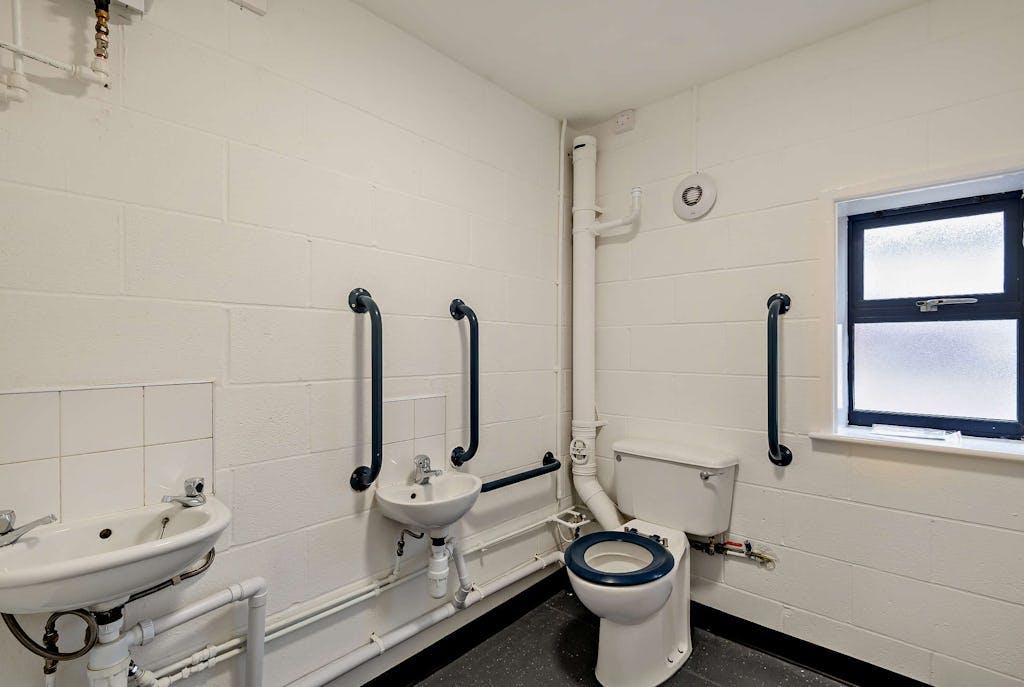 Unit 11, Sheffield — image 8