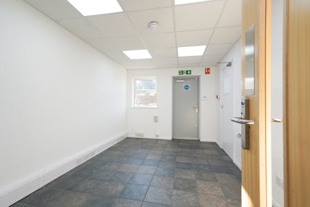 5B East, Budbrooke Road Industrial Estate, Warwick, Industrial/Logistics / Warehouse To Let - Unit 5-2.jpg