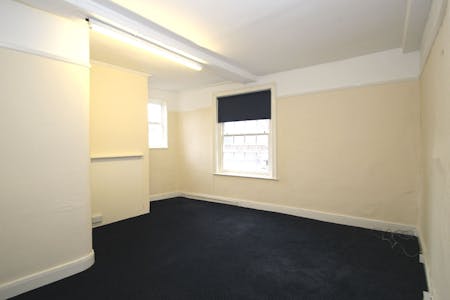 1st Floor Milton House, Fareham, Office To Let - RearOffice1.jpg