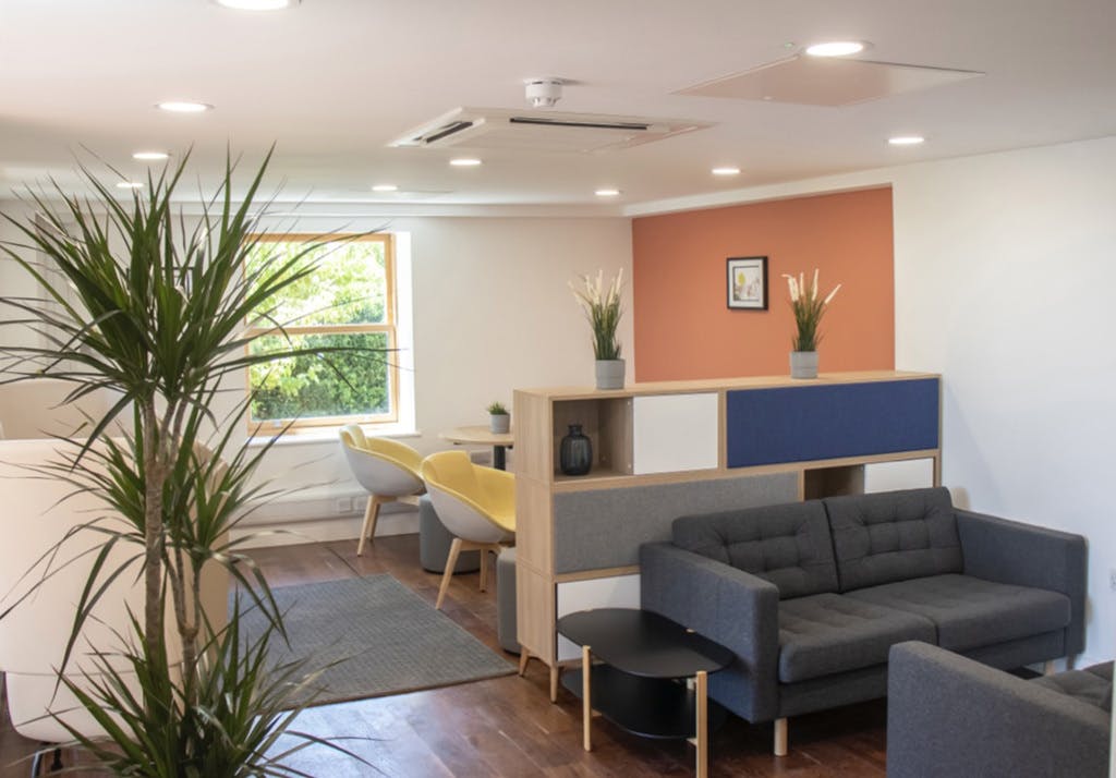 Cheyenne House, West Street, Farnham, Offices / Serviced Offices To Let - 360ae5ddd2224e77bf00629adfb0328f.jpeg