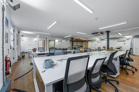 11-29 Fashion Street, London, Office To Let - OLBC13 FashionStreet1 5.JPG