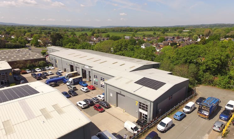 Unit 7, The IO Centre, Salbrook Road Industrial Estate, Salfords, Warehouse & Industrial To Let - Unit7_IO_RG11.jpg