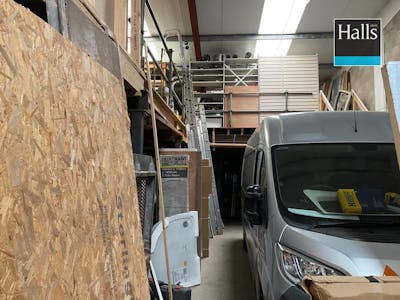 Unit 11a, Talbot Way, Market Drayton, Light Industrial To Let - 326fa29299f2dd3f18b8d9ee1183aa98PHOTO20230704103449 1.jpg