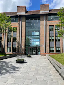 61-63 London Road, Redhill, Office To Let - IMG_8141.jpg