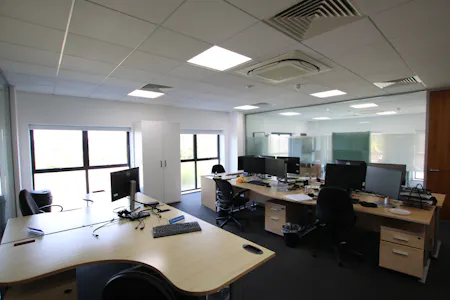 Talon House, Poole, Light Industrial / Office For Sale - IMG_5244.JPG