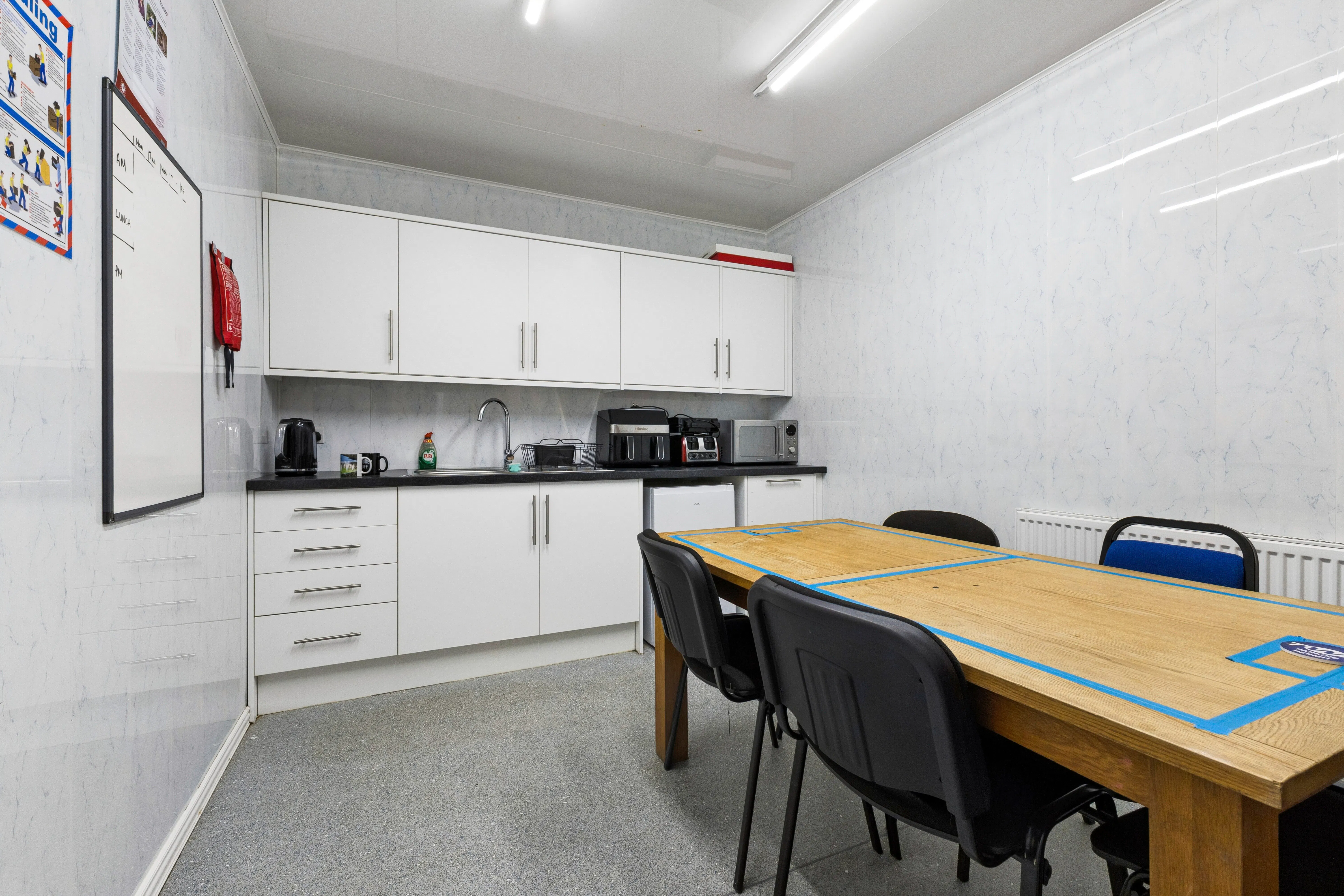 Unit 17, Aylesbury, Industrial / Industrial For Sale - 112514_17 Anglo Business Park(11).jpg