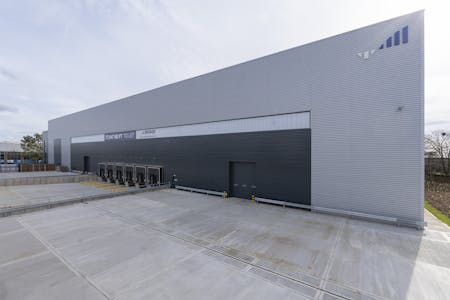 Bridge Point Southall, Southall, Industrial / Warehouse To Let - IW070324CA041.jpg