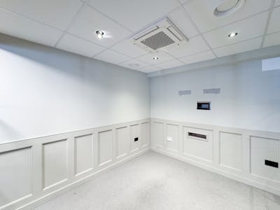 74 Margaret Street, London, Office To Let - Image 16.jpg