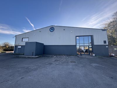Unit 49 Portmanmoor Road, Pacific Business Park, Cardiff, Industrial To Let - IMG_0302.jpg