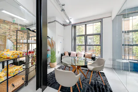 Studio 3, The Courtyard, Willesden, D1 (Non Residential Institutions) / D2 (Assembly and Leisure) / Leisure / Office To Let - 54562 Hi res (2).jpg