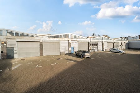 7 Rutland Studios, White City, Industrial To Let - 138153126915a981a598e.jpg