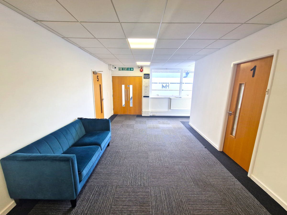 Marple House, Stockport Road, Stockport, Offices To Let - 0c31a28c9393cd5bcbd338bec4c8091c202404291343263.jpg