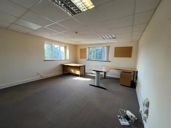 Office Suite, Capitol Works, Buckingham, Offices To Let - IMG_9652.JPEG