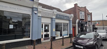 34 High Street, Seaford, A3 (Restaurants and Cafes) / Leisure / Office / Retail / Retail - In Town To Let - 20250923_150338.jpg
