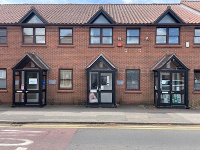 3 Mill House, Carre Street, Sleaford, Office To Let - thumbnail_IMG_8423.jpg