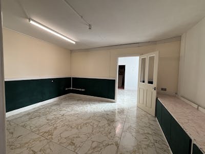 Shop / Offices, Nile Street, Stoke-on-Trent, Retail To Let - IMG_0688.JPG