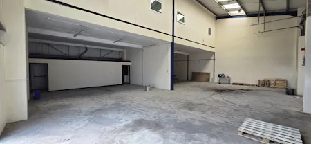 Unit 33-34, Pevensey, Industrial/Logistics / Office / Open Storage / Trade Counter / Warehouse To Let - 20260720_145347.jpg