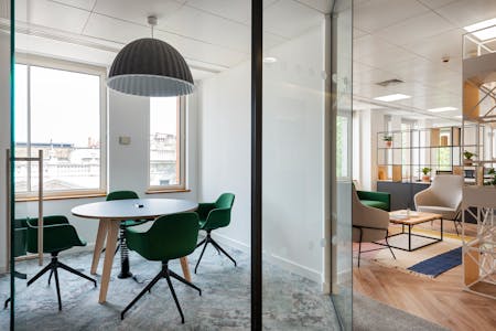 39 Charing Cross Road, London, Office To Let - 39 Charing Cross Road