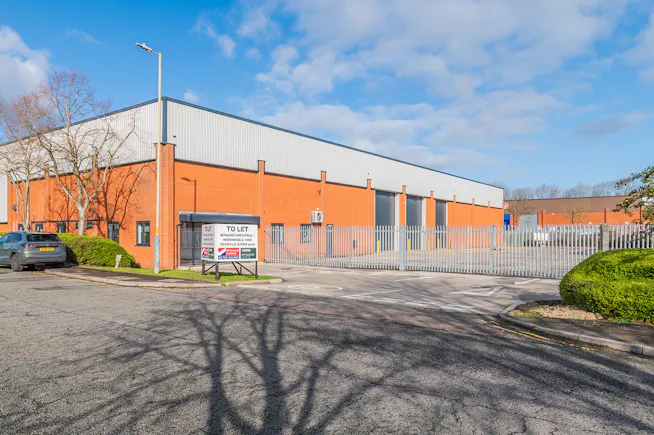 Unit 9 Euroway Industrial Estate, Frankland Road, Blagrove, Swindon, Industrial To Let - Unit 9 Euroway Industrial Estate, Swindon-5.jpg