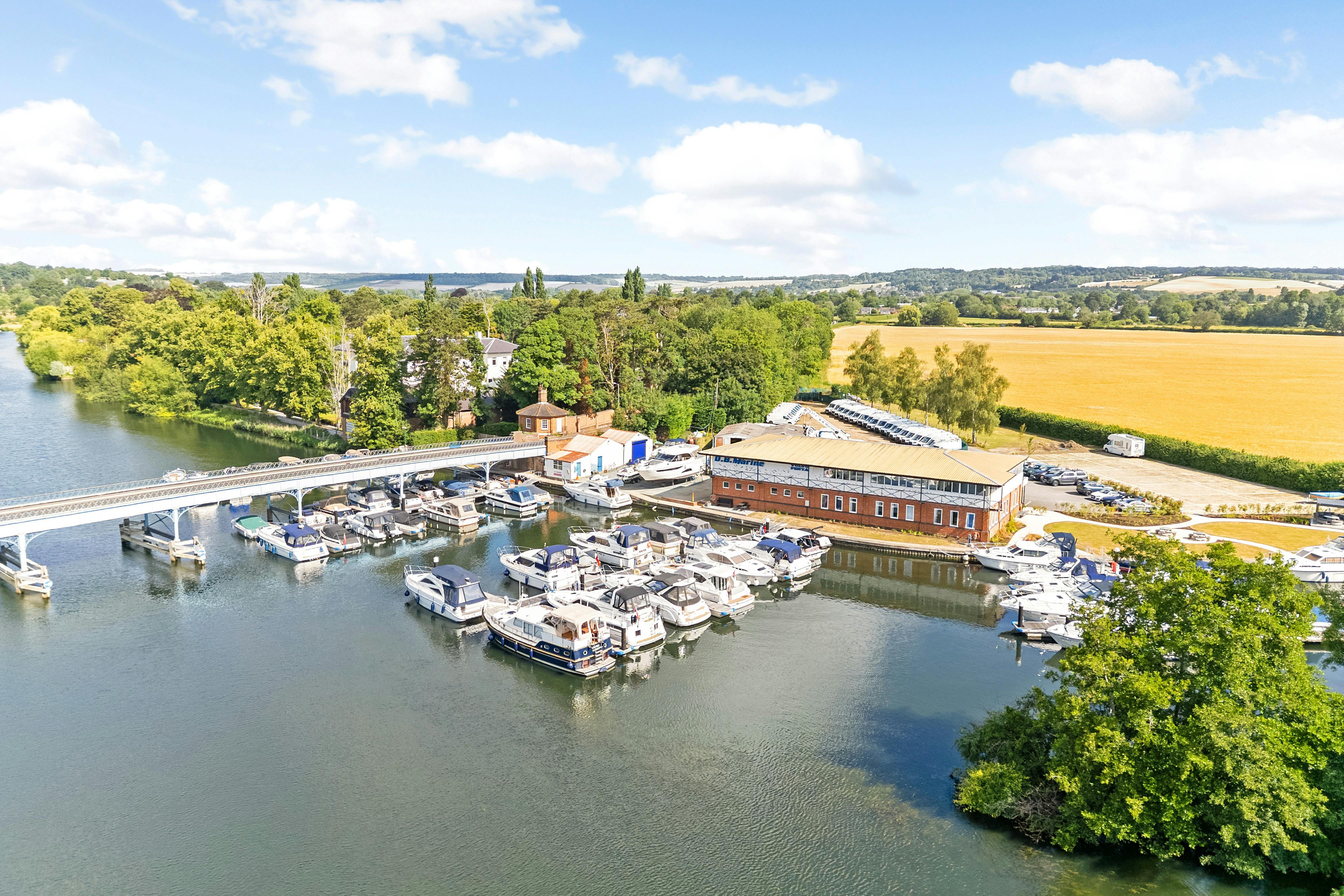 DB Marine Building, Ferry Lane, Cookham on Thames, Offices To Let - 95149_D B Marine Cookham Bridge 31.jpg