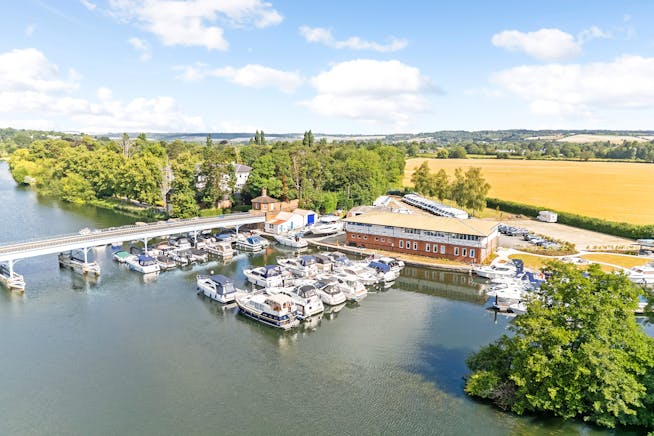 DB Marine Building, Ferry Lane, Cookham on Thames, Offices To Let - 95149_D B Marine Cookham Bridge 31.jpg