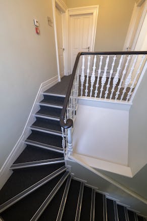 Mauchline Business Centre, 17 Earl Grey Street, Mauchline, Offices To Let - 118 Lochlie 281019.jpg