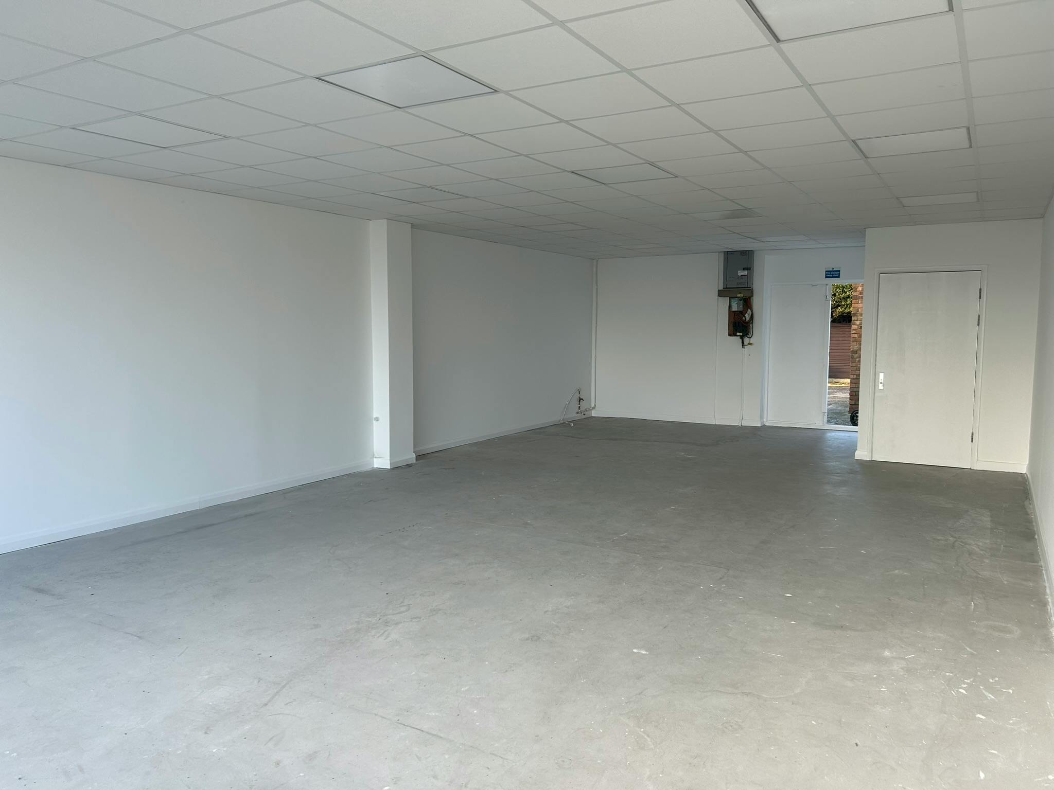 Retail/Shop in Chichester - photo 2