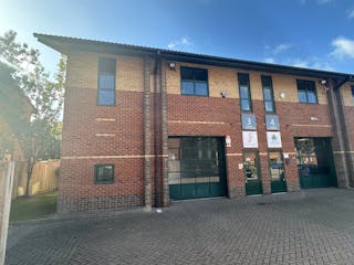 3 Hurlands Business Centre, Hurlands Close, Farnham, Offices / Industrial / Warehouse To Let - IMG_9615.JPG