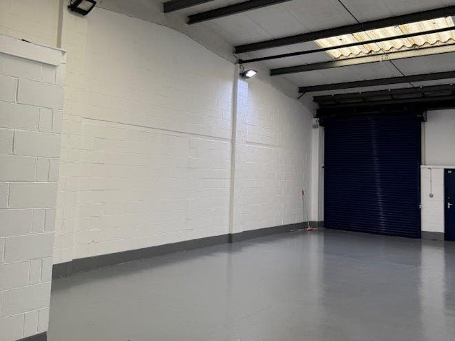 Unit 5 Brookway Trading Estate, Newbury, Industrial / Warehouse To Let - IMG_2760v2.jpg