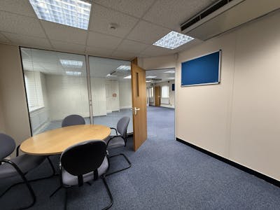Unit 8, Arden Court, Alcester, Office To Let / For Sale - IMG_5242.JPG