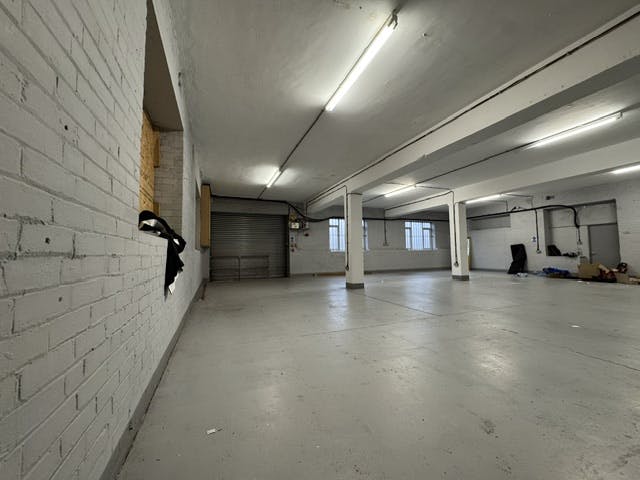 Units 5 & 7 Huntingtower Road, Sheffield, Industrial / Offices To Let - image0.jpeg