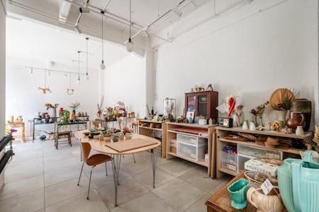 Front Shop, 12-18 Hoxton Street, Shoreditch, Leisure / Office / Retail To Let - Hoxton St 12-18 GF - 8.jpg