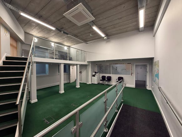 259 London Road, Benfleet, Office / Retail To Let - WhatsApp Image 2026-01-26 at 15.59.39 (3).jpeg