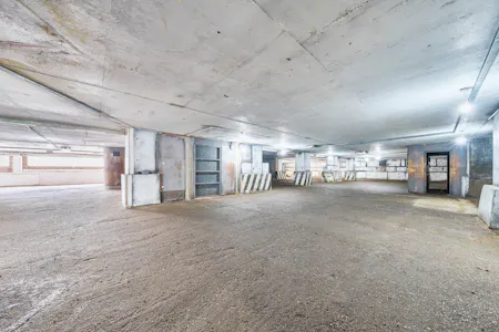 Bunker 51, 3 Herringham Road, Charlton, Class E Retail / Leisure / D2 (Assembly and Leisure) / Leisure / Light Industrial / Open Storage / Trade / Warehouse / Yard To Let - 1433196-6-69c3e213e097d.jpg