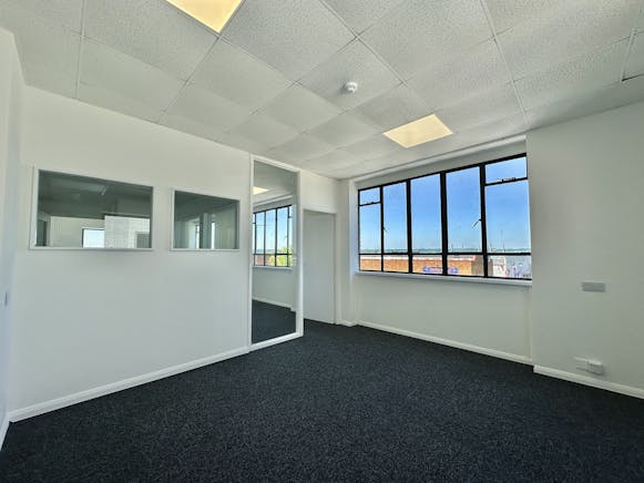 56a/b/c, Wilbury Way, Hitchin, Industrial For Sale - 11.JPG