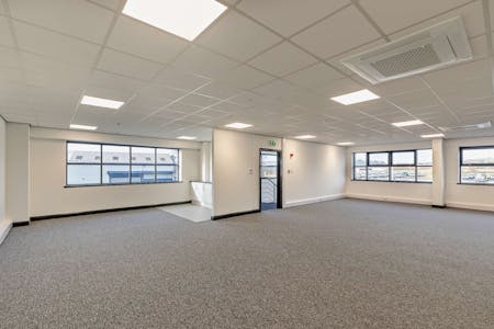 M2, Heywood Distribution Park, Pilworth Road, Rochdale, Industrial To Let - 8634146interior24800.jpg