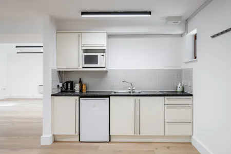 8 Waterson Street, London, Office To Let / For Sale - Waterson St 8 2026 - 1.jpg