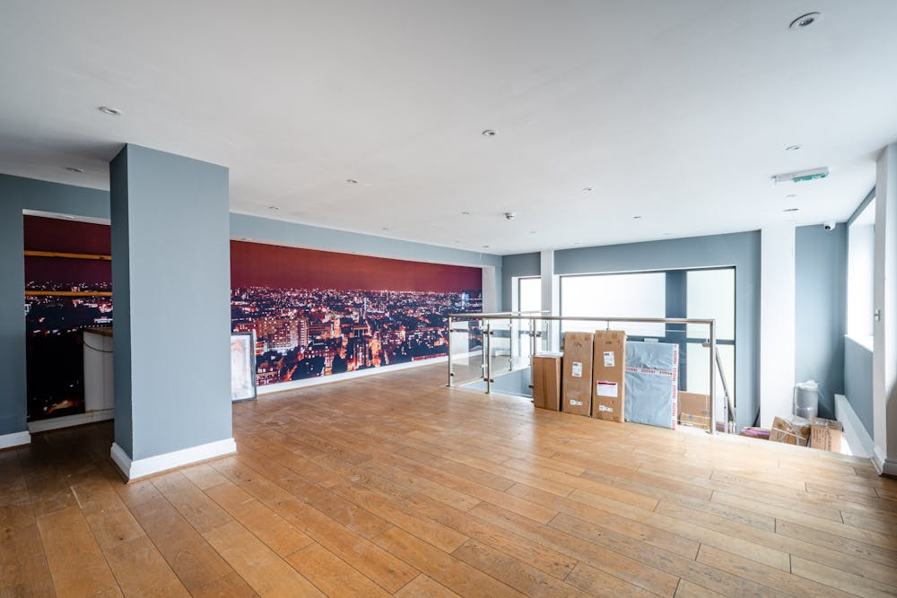 128 Hoxton Street & 17 Stanway Street, London, Office To Let - Hoxton St 128 - Low Res 25.jpg