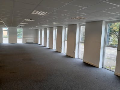 Unit 5 Vanguard, Unit 5, Ashford, Industrial/Logistics To Let - 20241101_114622.jpg