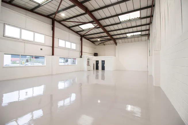 Unit 11, Barratt Way Industrial Estate, Harrow, Industrial / Warehouse To Let - 4.jpg
