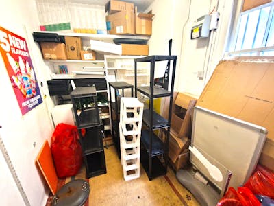 56 Spring Gardens, Buxton, Residential / Retail For Sale - 20240229_111045.jpg