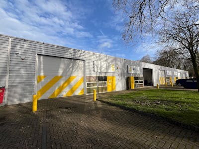 Unit 5 Ash, Kembrey Park,, Swindon, Industrial / Warehouse To Let - Unit 5 Ash new front.jpg