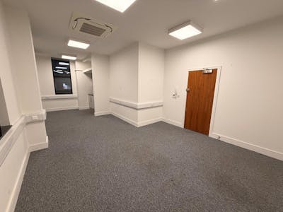 Progress House, 39-41 Progress Road, Leigh-on-Sea, Office To Let - 1.jpg
