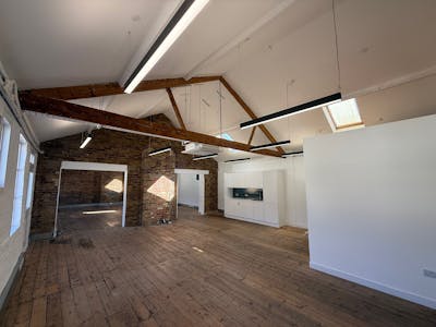 FF 23 Lonsdale Road, Queens Park, Office To Let - L8.jpg