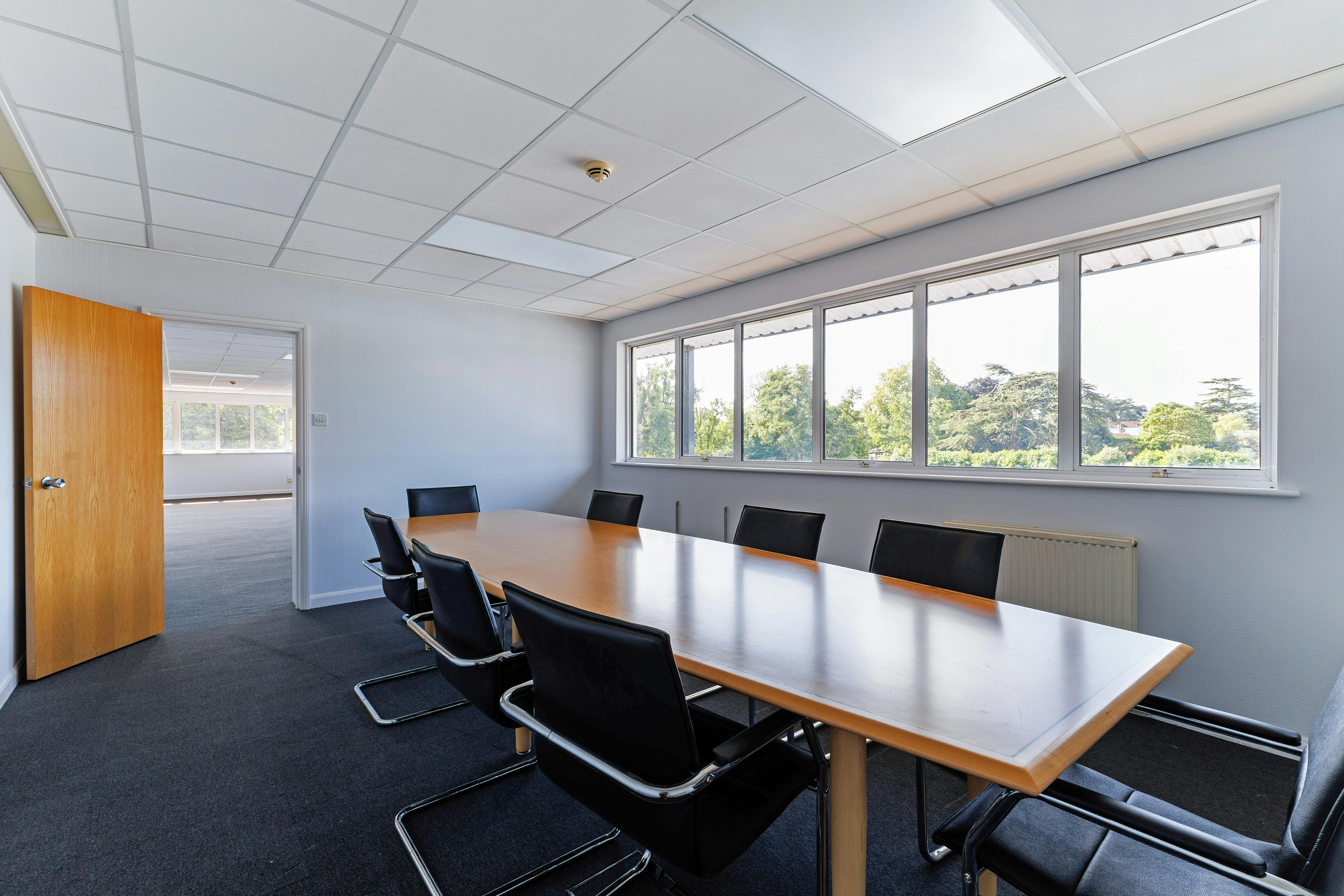 DB Marine Building, Ferry Lane, Cookham on Thames, Offices To Let - 95149_D B Marine Cookham Bridge 15.jpg