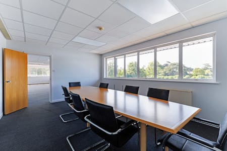 DB Marine Building, Ferry Lane, Cookham on Thames, Office To Let - 95149_D B Marine Cookham Bridge 15.jpg