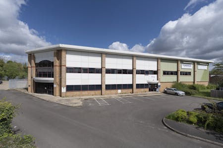 Newbury 35, Bone Lane, Newbury, Industrial / Warehouse To Let - Newbury 35 - front aspect